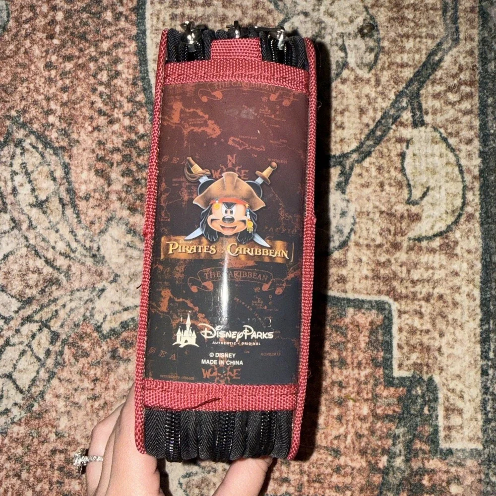 Mickey‎ Mouse Pirates of the Caribbean Disney Parks Pencil Case